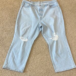 Levi’s Premium Ribcage Straight Ankle Jeans